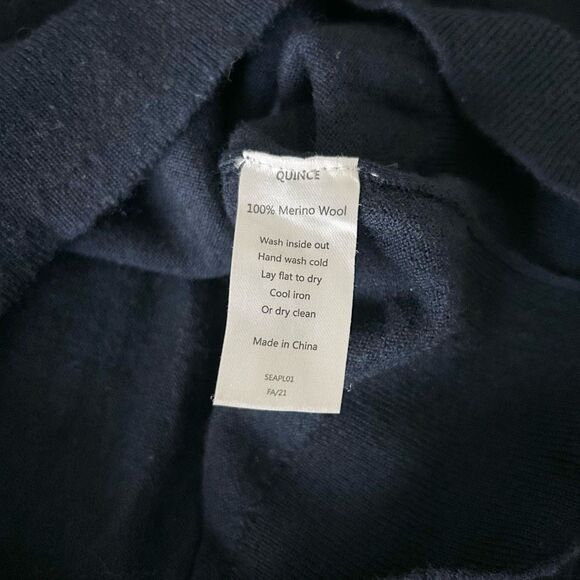 Quince Women’s Australian Merino Wool V-Neck Sweater Navy Size Large - Picture 4 of 4